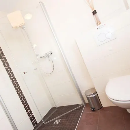 דירה Dat-leenken